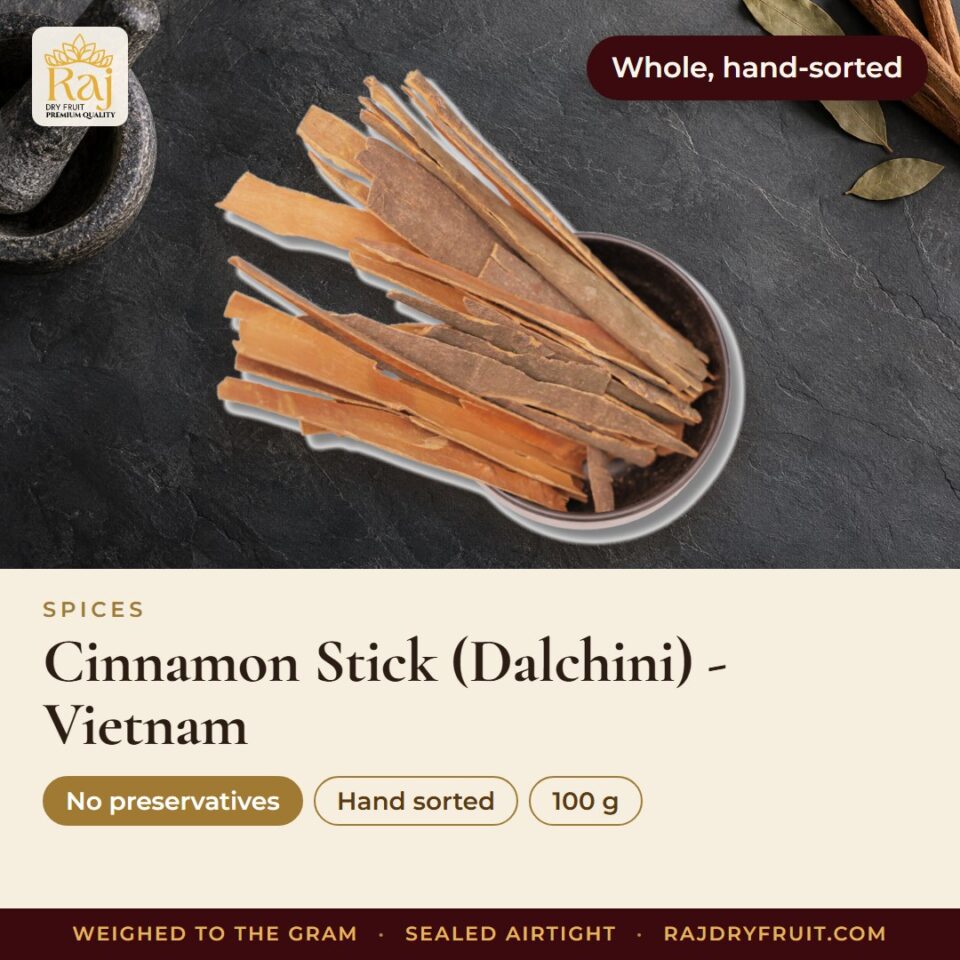 Cinnamon Stick (Dalchini) - Vietnam — photograph 2